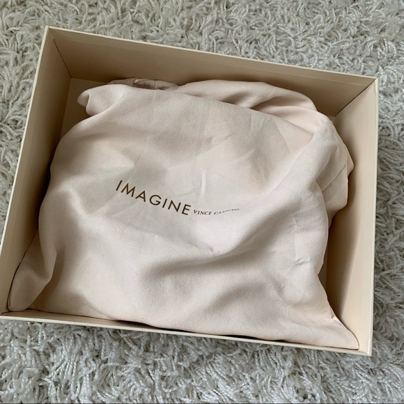 Satin Heels IN BOX - Picture 9 of 10